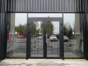 Противопожарная дверь для входных групп / серия FRM33327