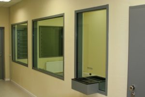 Противопожарное окно 600×600 мм / серия FRM5129